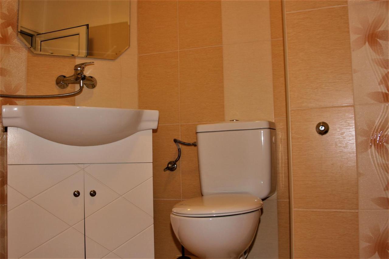 Къща Речен Шепот Hotel Kalofer Exterior foto