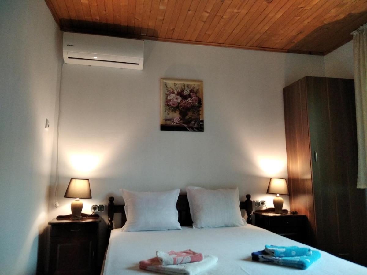 Къща Речен Шепот Hotel Kalofer Exterior foto